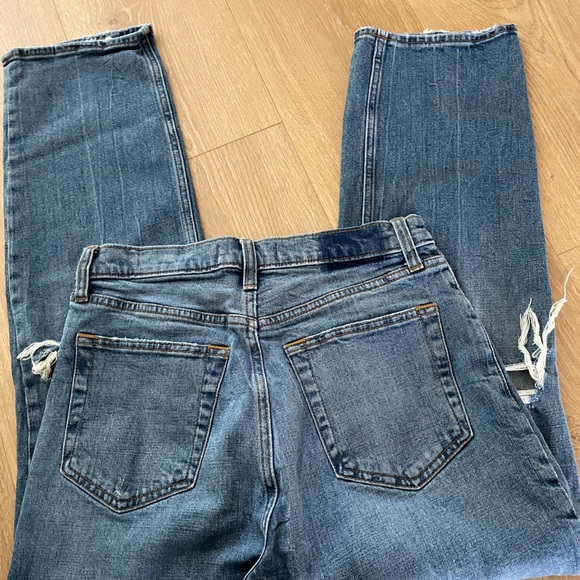 High Rise Ankle Straight: A&F - Picture 3 of 3